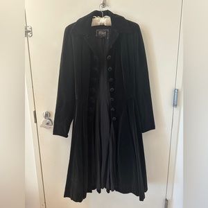 Vintage 40s black velvet bergdorf Goodman coat